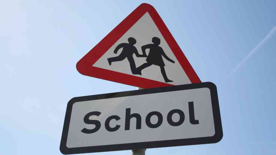 MPs to debate 10am start for secondary schools