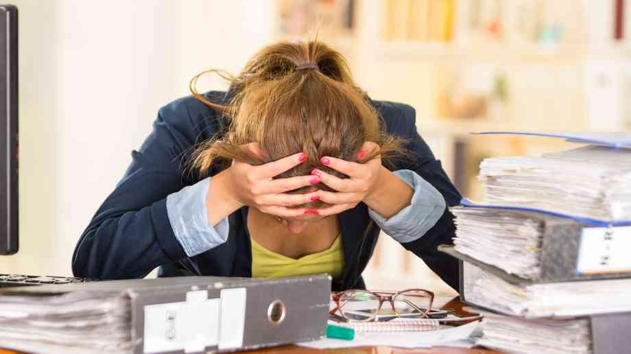 Advisory group to examine pressure on teachers